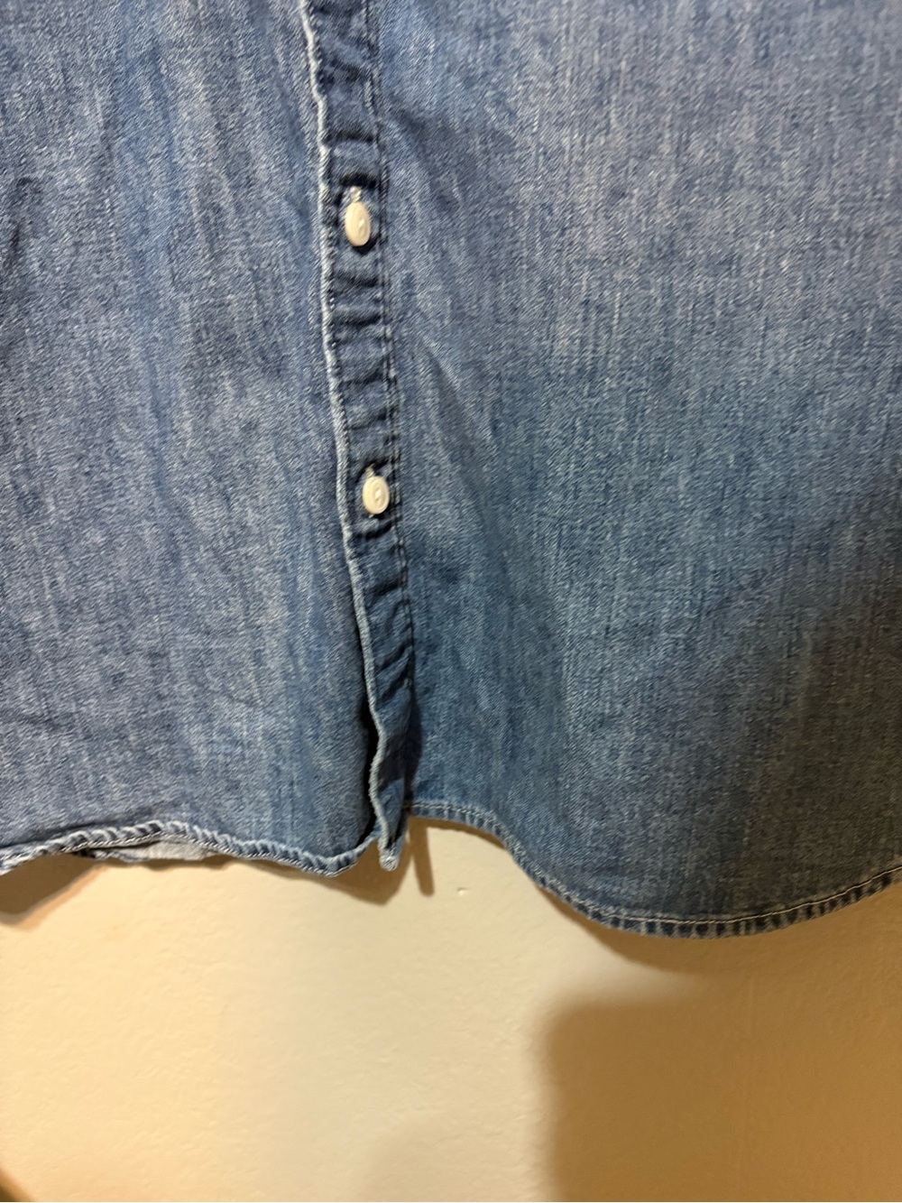 Men’s American Eagle Outfitters Light Blue Denim Shirt Size XL/TG - Picture 4 of 10
